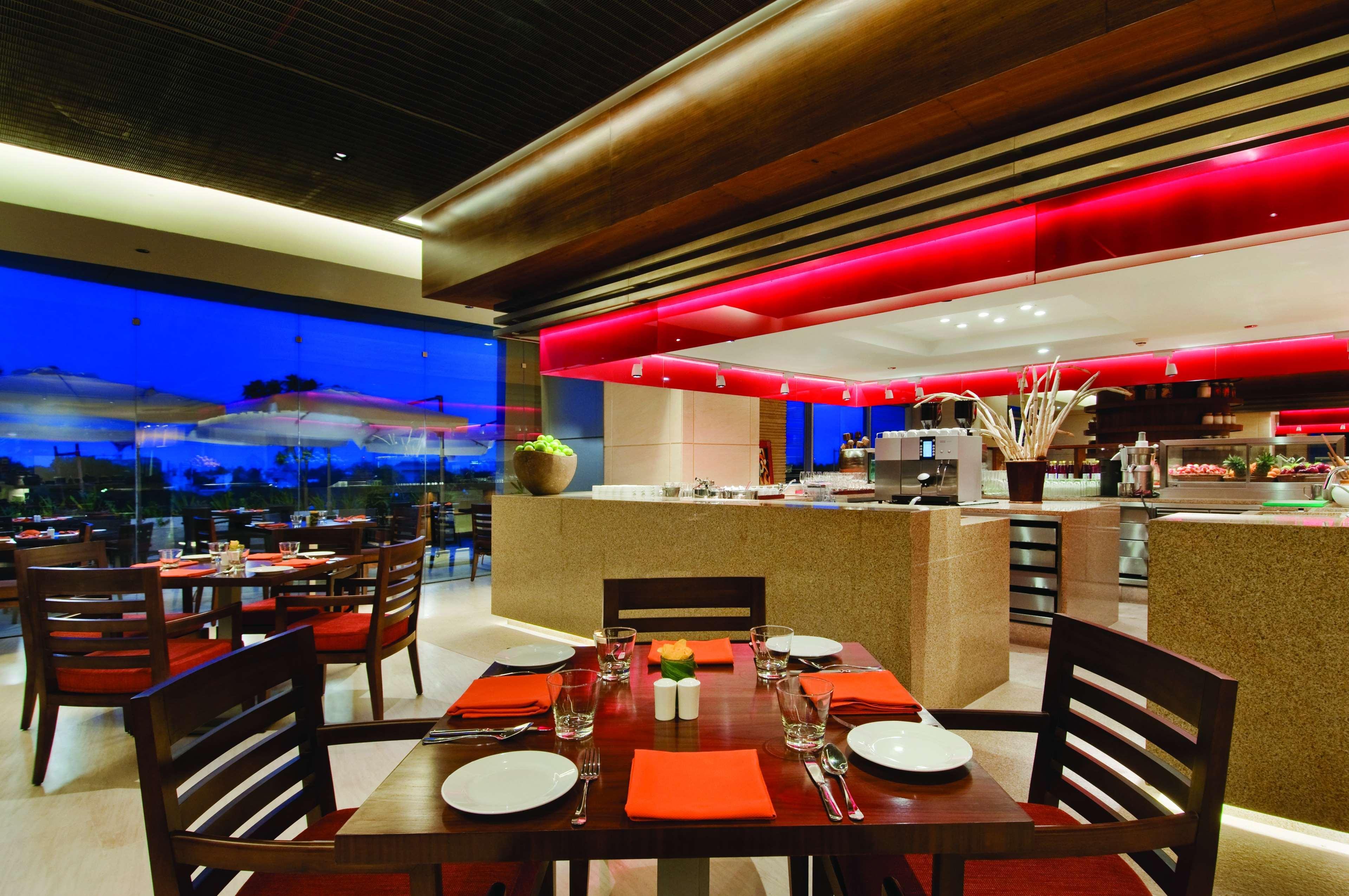 Hyatt Regency Chennai Hotel Exterior photo The Park, Hyderabad