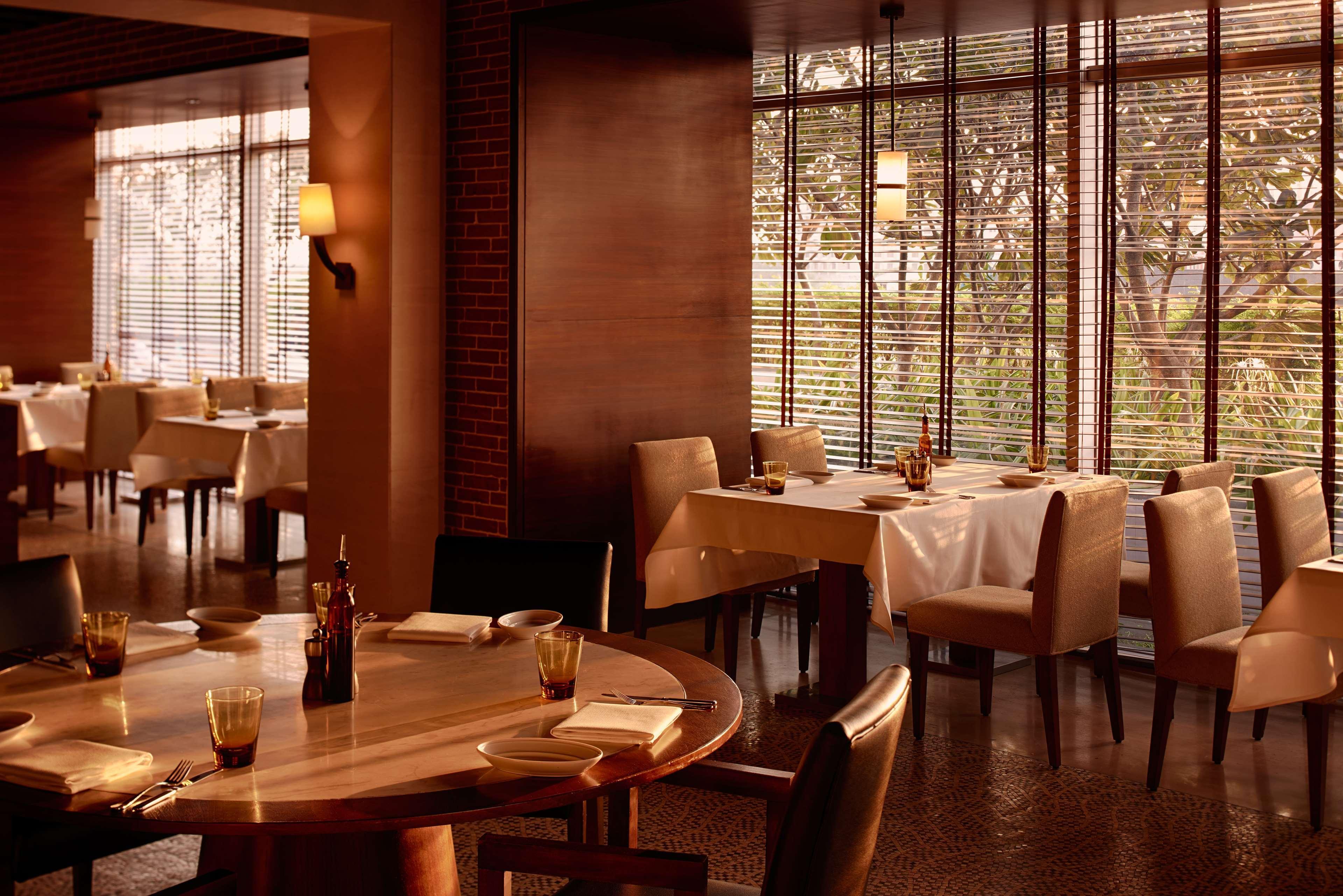 Hyatt Regency Chennai Hotel Exterior photo Interior of the restaurant