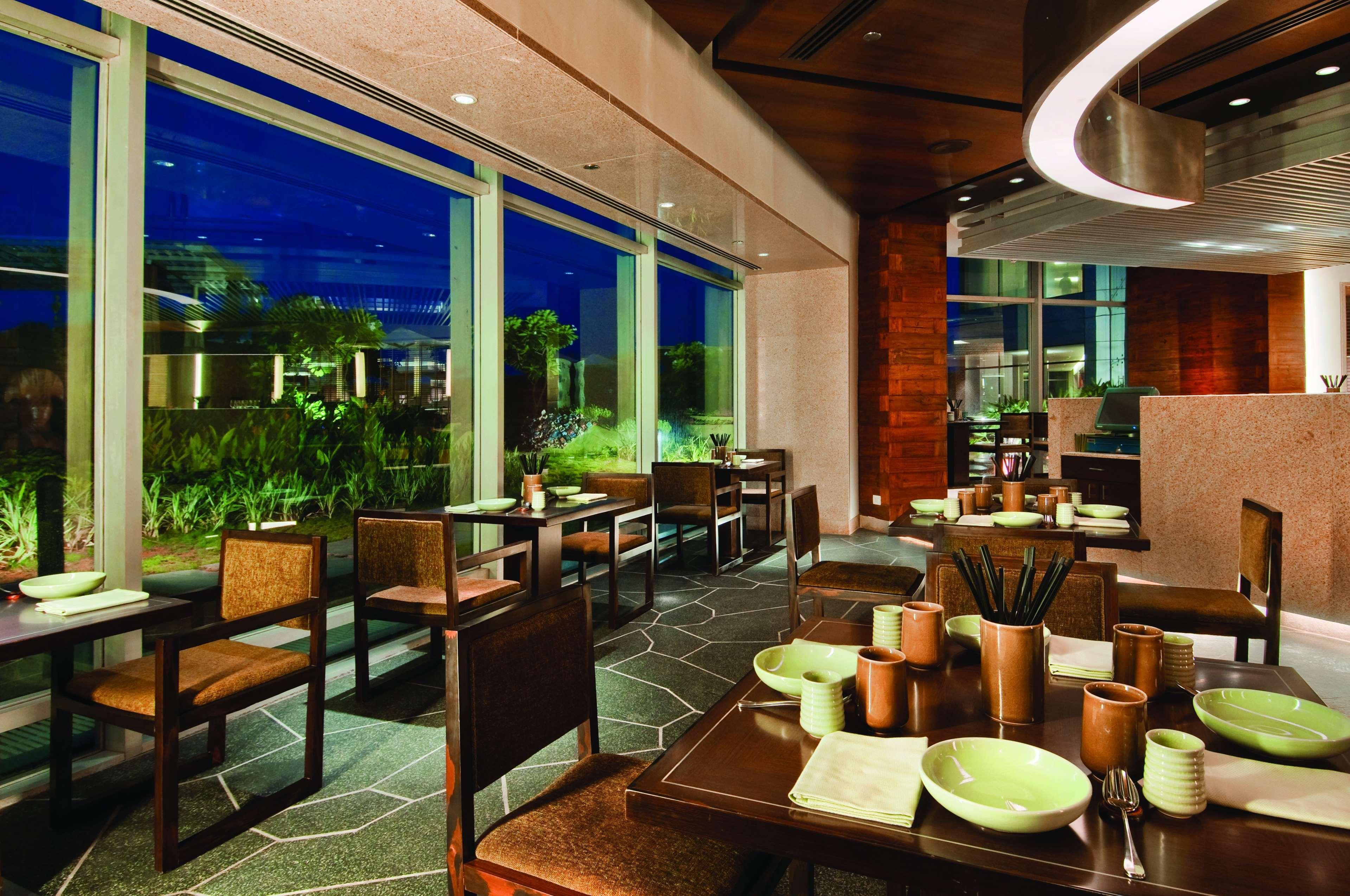 Hyatt Regency Chennai Hotel Exterior photo The restaurant
